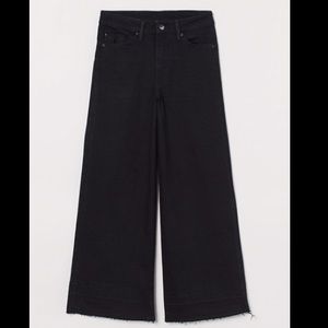 black high waisted wide leg jeans from H&M, women’s size 8